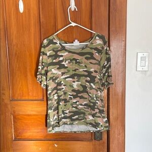 LuLaRoe Green and Tan Camouflage Top